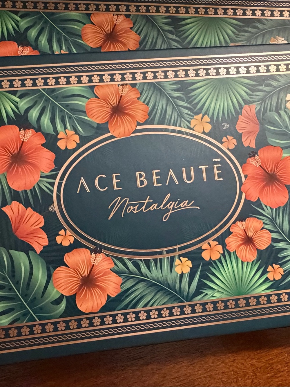 Ace Beauté Nostalgia Eye Primer Palette - Teal & Orange Floral